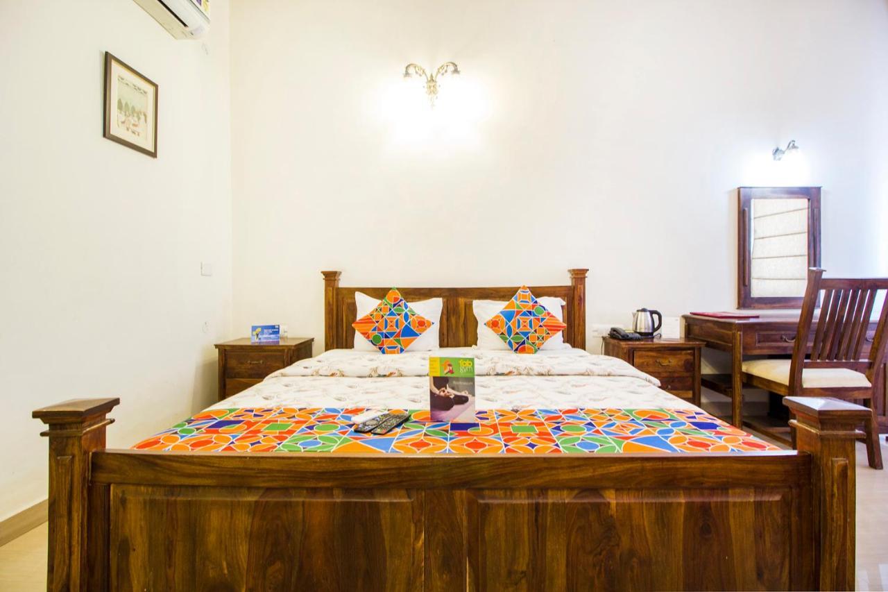 Hotel Raj Kothi Jaipur Airport Buitenkant foto