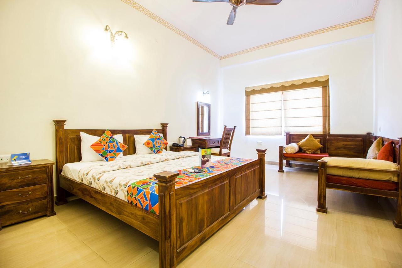 Hotel Raj Kothi Jaipur Airport Buitenkant foto