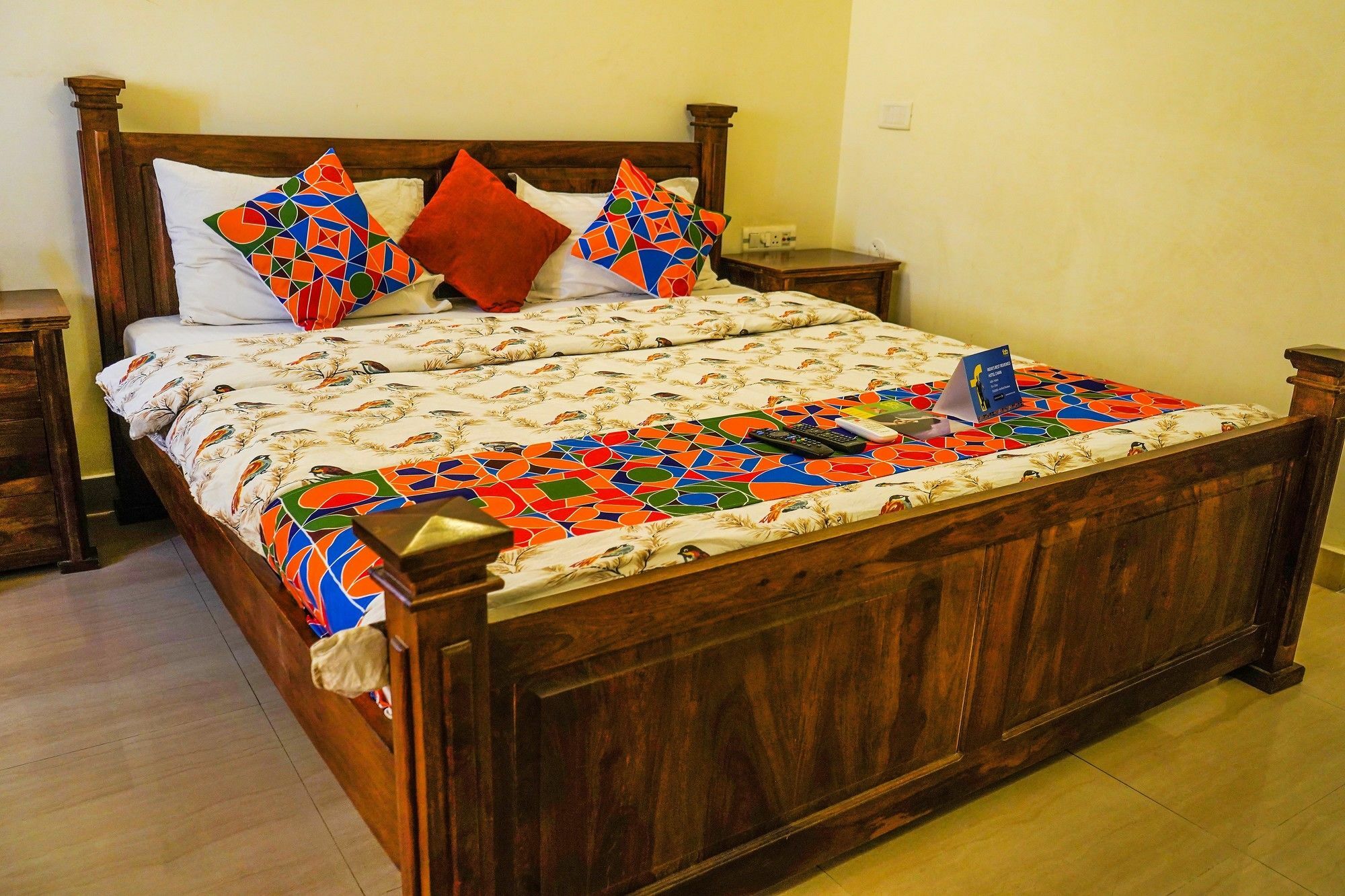 Hotel Raj Kothi Jaipur Airport Buitenkant foto