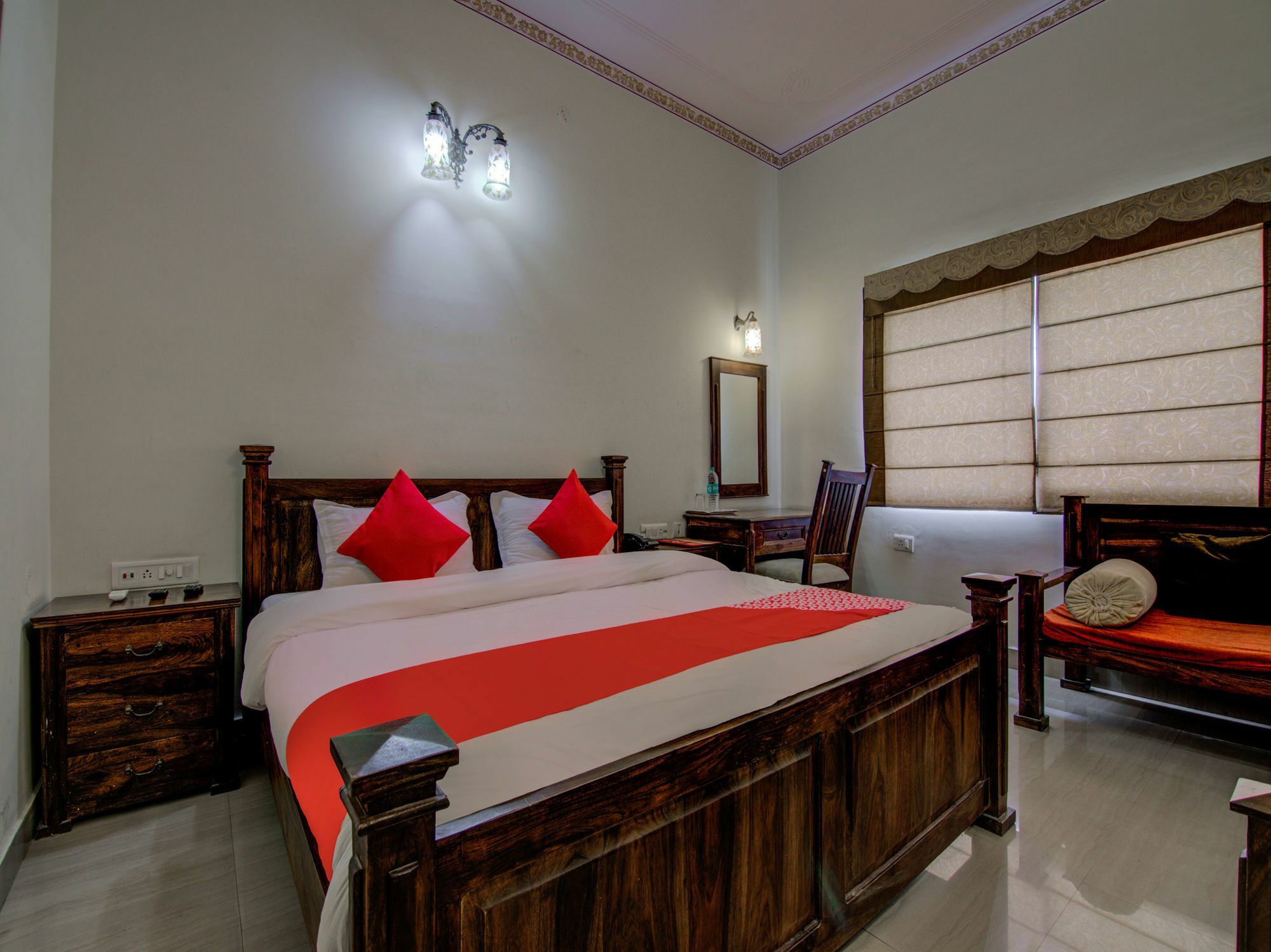 Hotel Raj Kothi Jaipur Airport Buitenkant foto